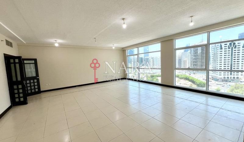 Apartment on Corniche Road, Abu-Dhabi, 3 bedrooms, 288 m2 / per year