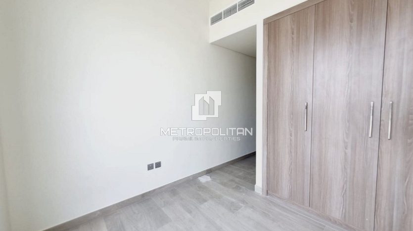 Apartment on Meydan, Dubai, 3 bedrooms, 89 m2 / per year
