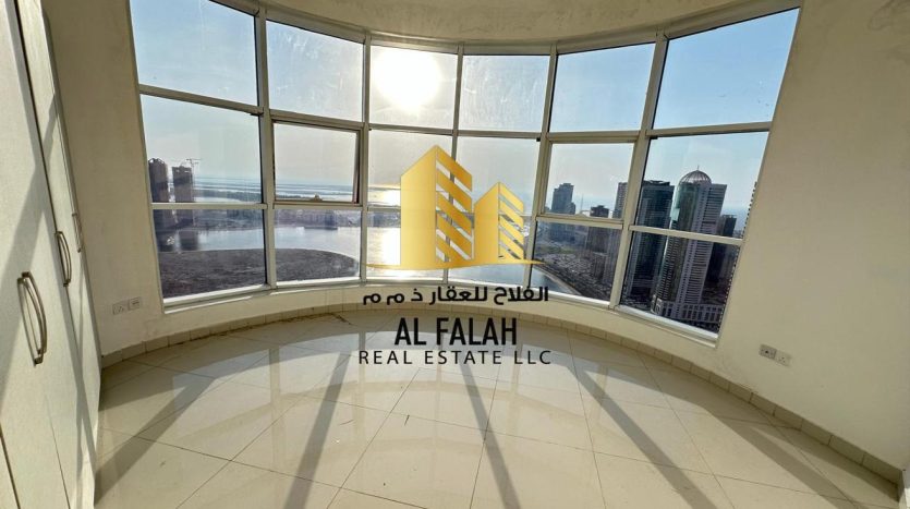 Apartment on Al Taawun, Sharjah, 3 bedrooms, 232 m2 / per year