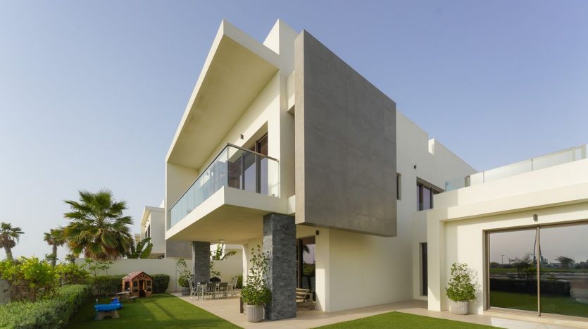 Commercial property on Yas Island, Abu-Dhabi, 4 bedrooms, 453 m2  | Foto 1