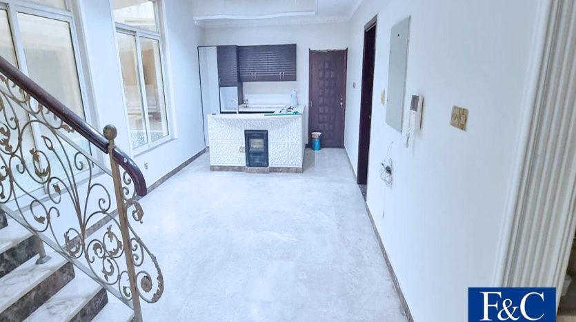 Вилла в Al Quoz, Дубай, 5 спален, 929 м2 / в год