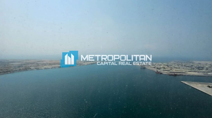 Apartment on Corniche Road, Abu-Dhabi, 2 bedrooms, 101.9 m2 / per year