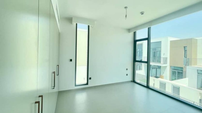 Вилла в Arabian Ranches 3, Дубай, 4 спальни, 245 м2 / в год
