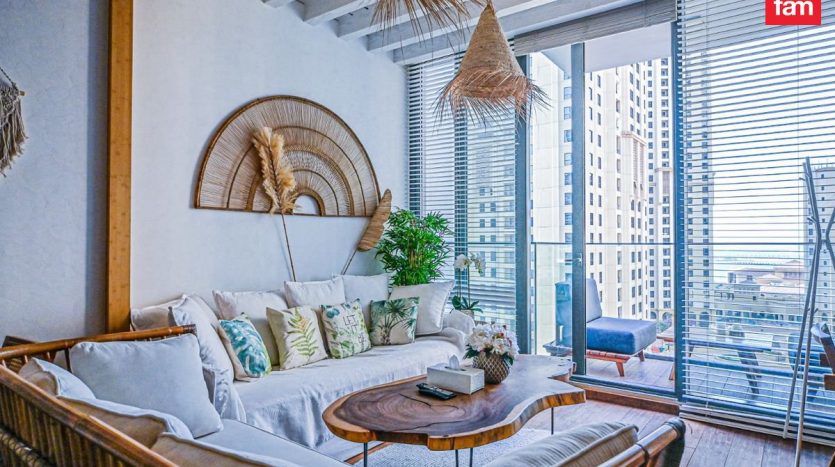 Apartment on Dubai Marina, 1 bedroom, 48.4 m2 / per year