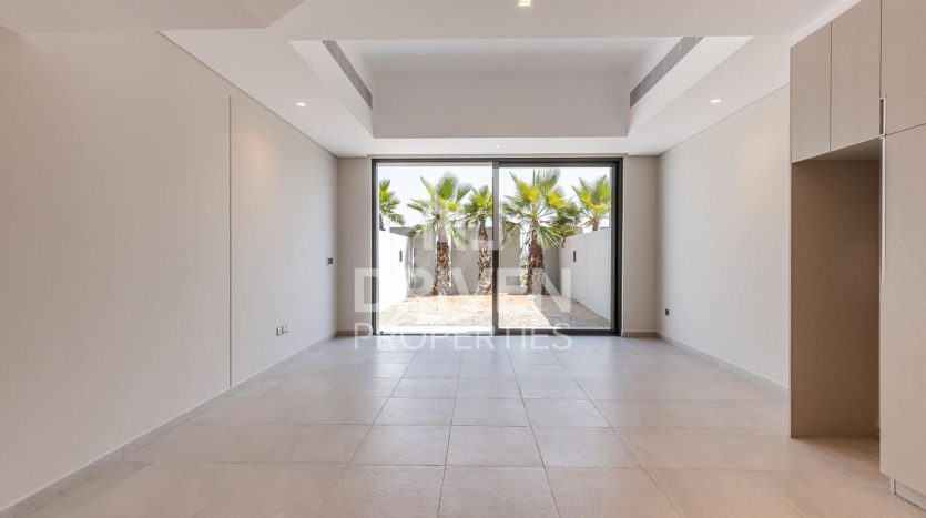 Townhouse on Mohammed Bin Rashid City, Dubai, 2 bedrooms, 148 m2 / per year