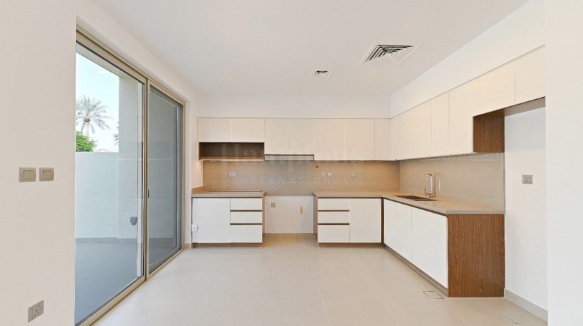 Townhouse on Arabian Ranches 2, Dubai, 3 bedrooms, 146.8 m2  | Foto 1