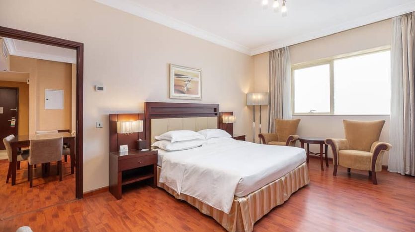 Apartment on Barsha Heights (Tecom), Dubai, 2 bedrooms, 111 m2 / per year