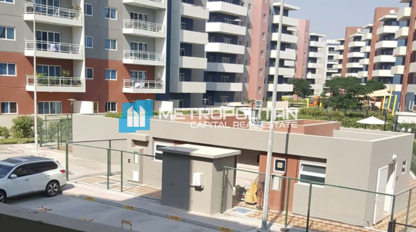 Apartment on Al Reef, Abu-Dhabi, 3 bedrooms, 143.5 m2  | Foto 3