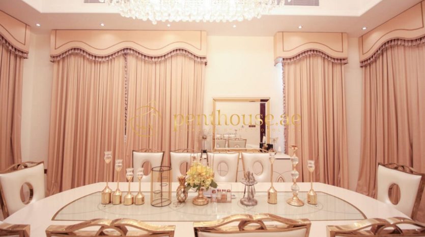 Villa on The Villa, Dubai, 4 bedrooms, 570 m2 / per year