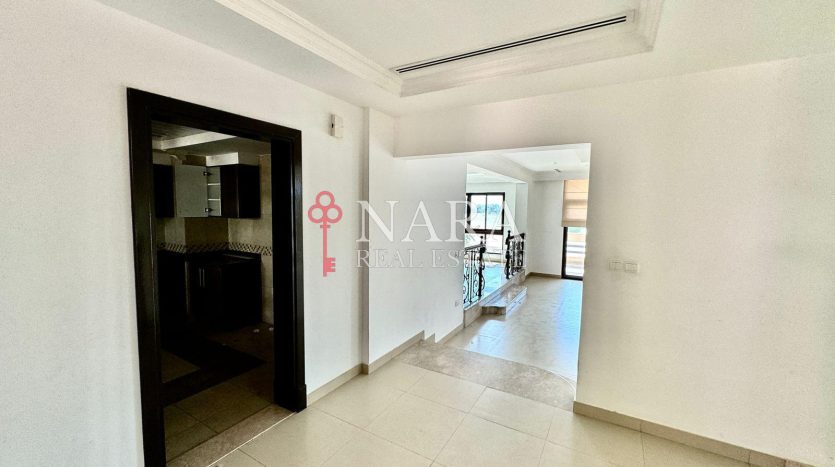 Villa on Al Maqtaa, Abu-Dhabi, 5 bedrooms, 696.8 m2 / per year