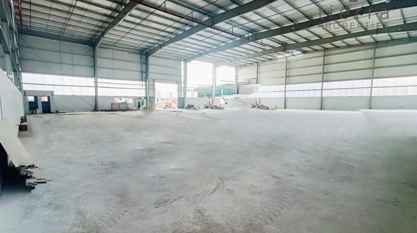 Warehouse Dubai, 3029.9 m2 / per year
