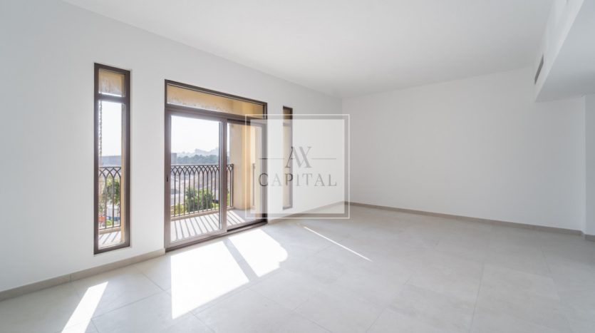 Apartment on Umm Suqeim, Dubai, 2 bedrooms, 120.2 m2 / per year