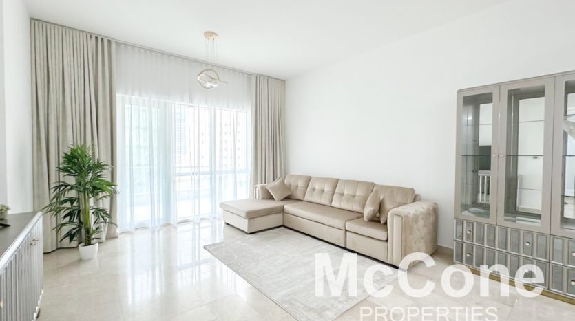 Apartment on Dubai Marina, 2 bedrooms, 168.53 m2 / per year