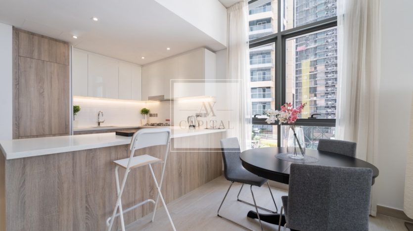 Apartment on Dubai Marina, 1 bedroom, 74.8 m2 / per year