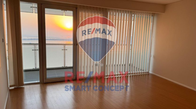 Apartment on Al Raha Beach, Abu-Dhabi, 2 bedrooms, 139 m2 / per year