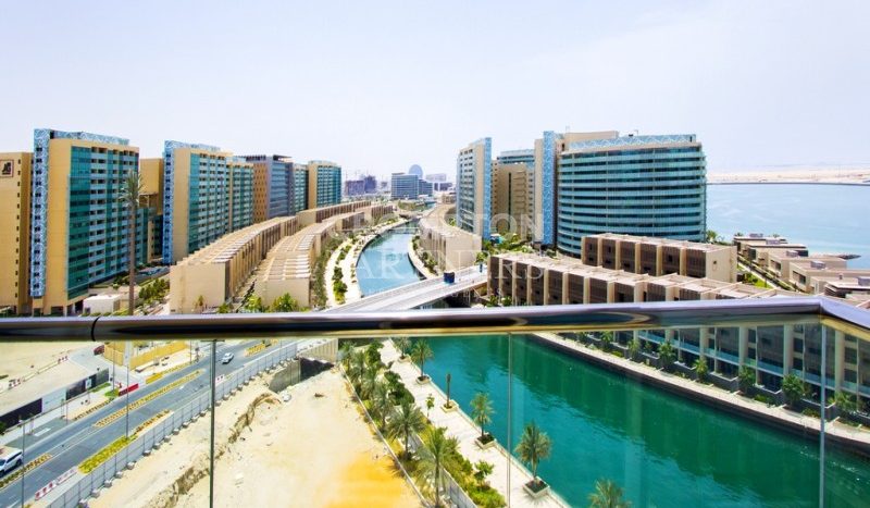 Квартира в Al Raha Beach, Абу-Даби, 2 спальни, 217.9 м2 / в год