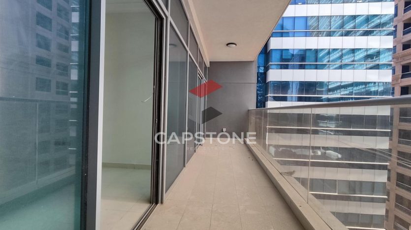 Apartment on Al Khalidiya, Abu-Dhabi, 3 bedrooms, 219 m2 / per year
