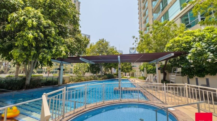 Apartment on Dubai Marina, 1 bedroom, 108.7 m2 / per year