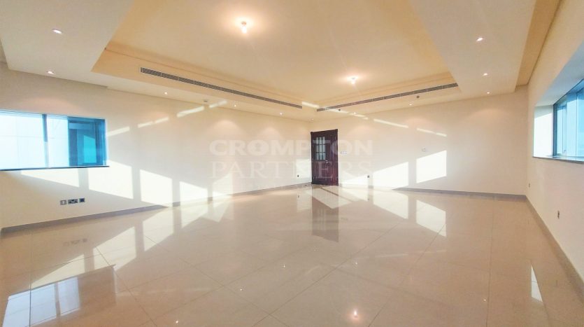 Apartment on Al Mina, Abu-Dhabi, 3 bedrooms, 232.9 m2 / per year