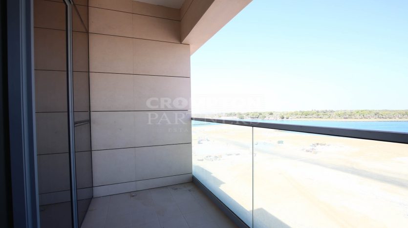 Квартира в Al Raha Beach, Абу-Даби, 2 спальни, 113 м2 / в год