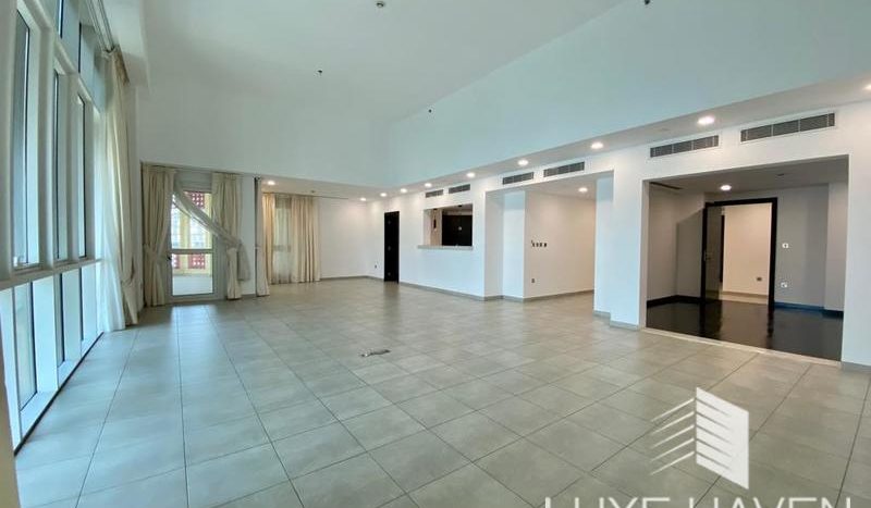 Квартира в Пальма Джумейра, Дубай, 3 спальни, 442.87 м2 / в год