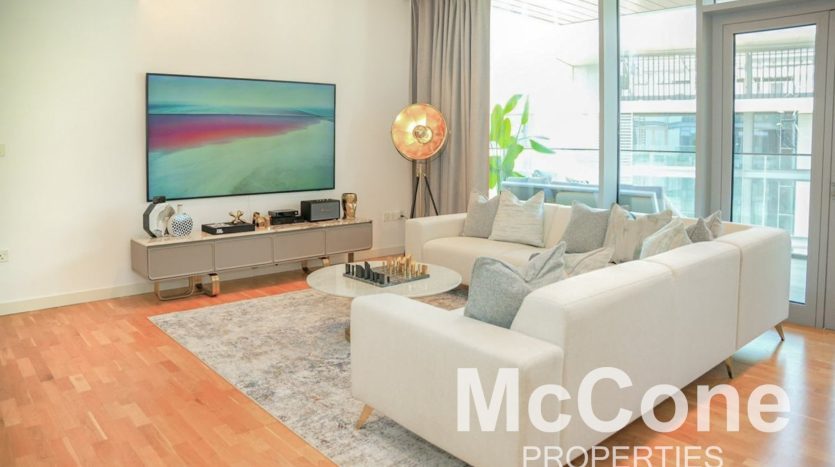 Apartment on Bluewaters, Dubai, 1 bedroom, 107.21 m2 / per year