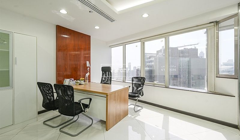 Office on Business Bay, Dubai, 109.7 m2 / per year