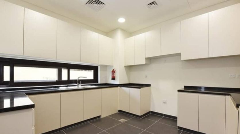 Townhouse on DAMAC Hills (Akoya by DAMAC), Dubai, 3 bedrooms, 189 m2 / per year