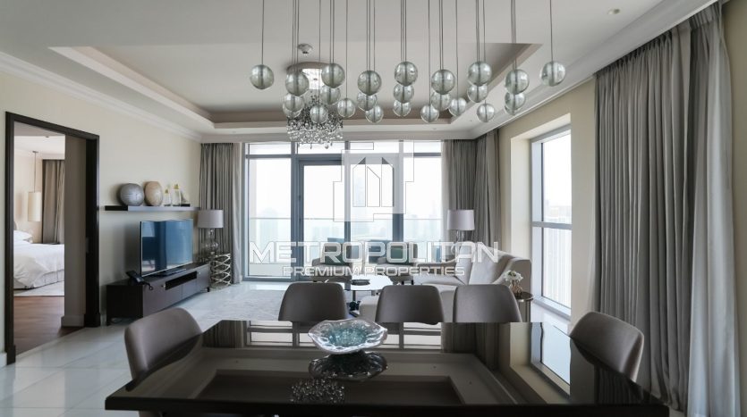 Apartment on Downtown Burj Dubai, 3 bedrooms, 185 m2 / per year