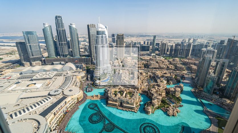 Apartment on Downtown Burj Dubai, 2 bedrooms, 178.9 m2 / per year