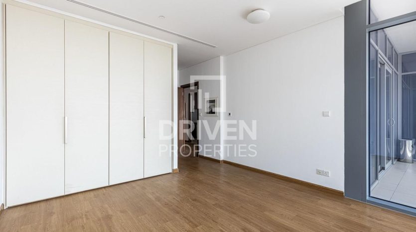 Квартира в DIFC, Дубай, 1 спальня, 90 м2 / в год