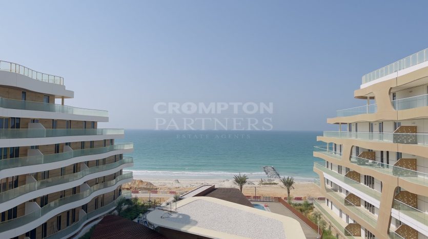 Apartment on Saadiyat Island, Abu-Dhabi, 3 bedrooms, 249 m2 / per year