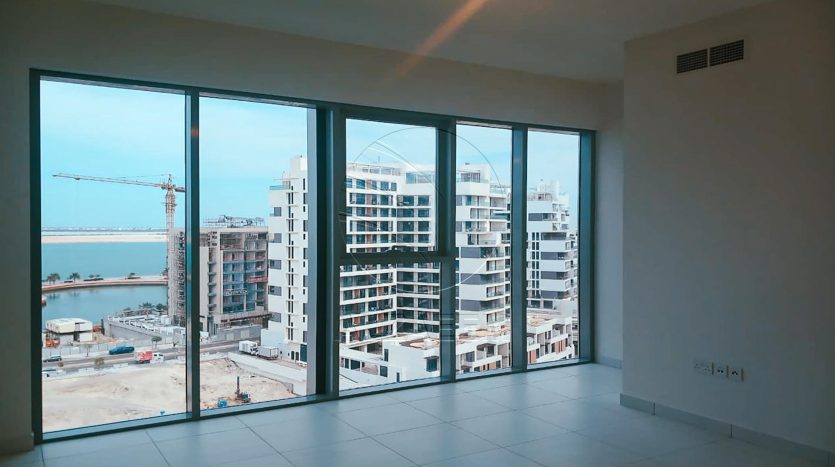 Rent Apartment on Al Raha Beach, Abu-Dhabi, 3 bedrooms, 1249 sq. ft. | Foto 4