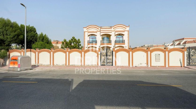 Rent Villa on Al-Twar, Dubai, 5 bedrooms, 4768 sq. ft. | Foto 2