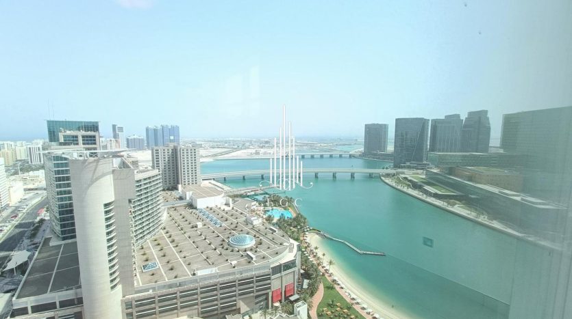 Apartment on Tourist Club Area, Abu-Dhabi, 2 bedrooms, 199.7 m2 / per year