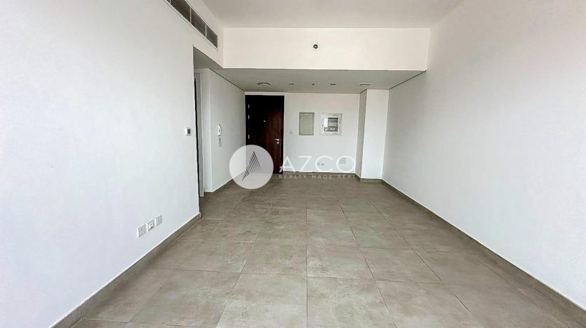 Apartment on Jumeirah Village Circle, Dubai, 2 bedrooms, 210 m2 / per year