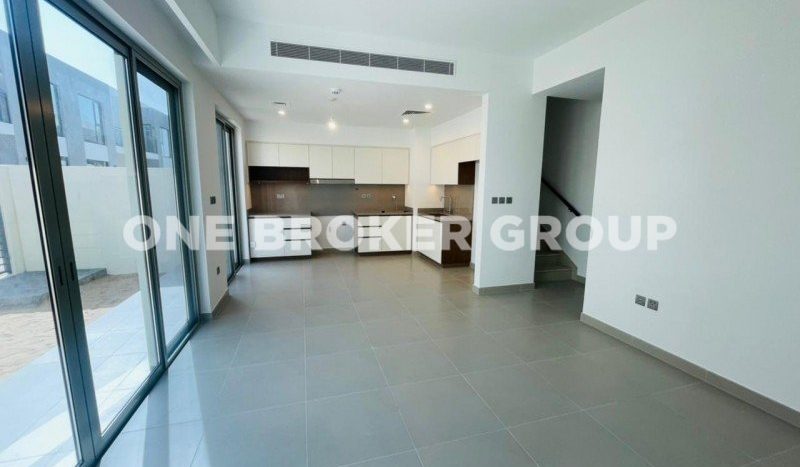 Villa on Arabian Ranches 2, Dubai, 4 bedrooms, 199.1 m2 / per year
