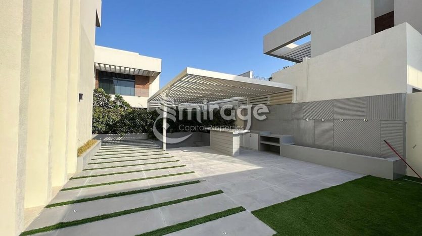 Villa on Yas Island, Abu-Dhabi, 5 bedrooms, 542 m2  | Foto 1