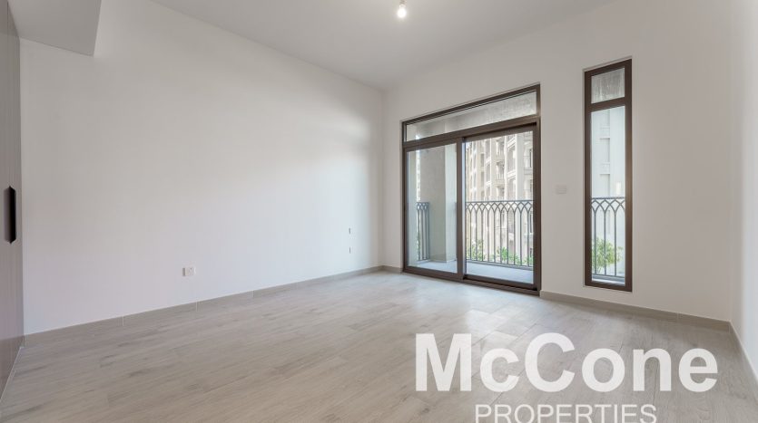 Apartment on Umm Suqeim, Dubai, 2 bedrooms, 120.03 m2 / per year