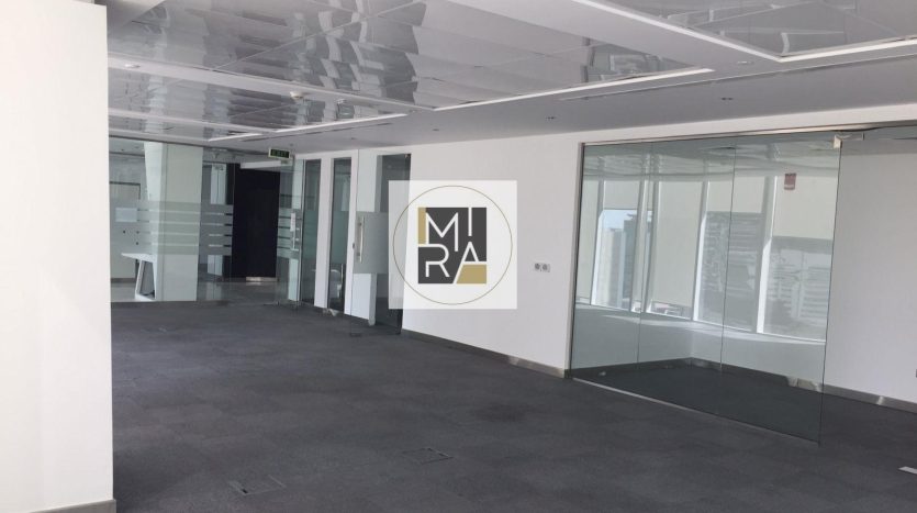Office on Business Bay, Dubai, 237.7 m2 / per year