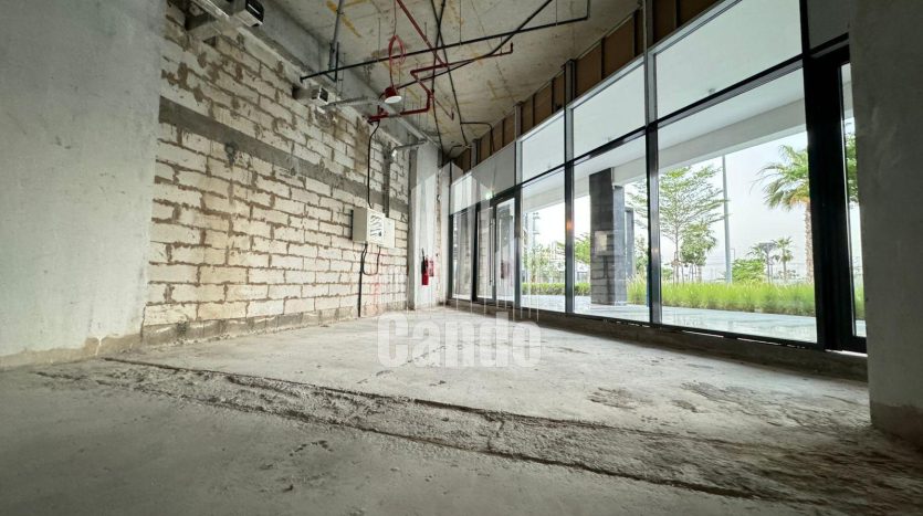 Shop on Meydan, Dubai, 53.9 m2 / per year