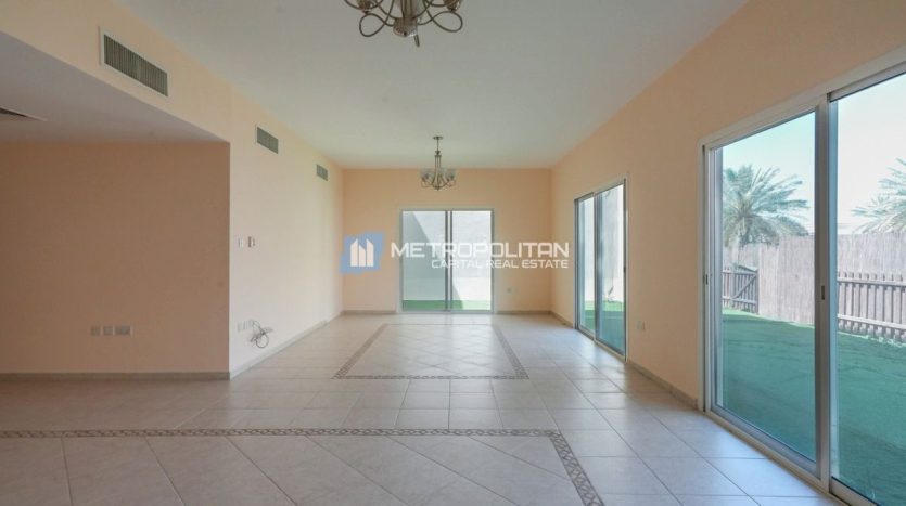 Commercial property Abu-Dhabi, 4 bedrooms, 252 m2  | Foto 2