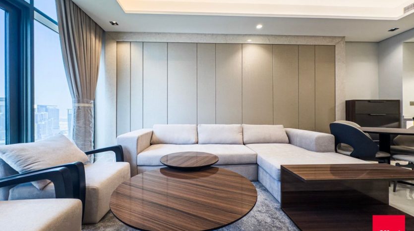 Apartment on Business Bay, Dubai, 1 bedroom, 71.3 m2 / per year