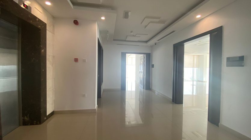 Office on Dahan, Ras-al-khaimah, 92.90 m2 / per year