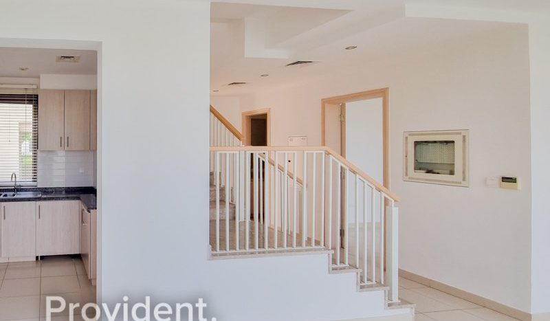 Villa on Rome, Dubai, 3 bedrooms,  | Foto 2