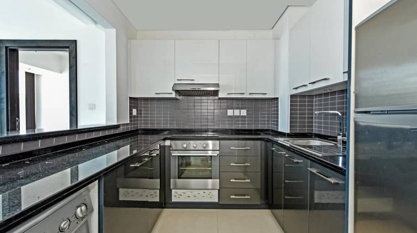 Квартира в Дубай Марина, Дубай, 1 спальня, 77 м2 / в год