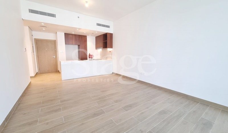 Квартира в Джумейра, Дубай, 2 спальни, 111.5 м2 / в год