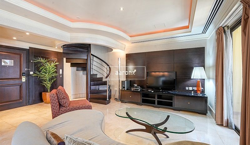 Квартира в Джумейра Бич Резиденс, Дубай, 1 спальня, 130.5 м2 / в год