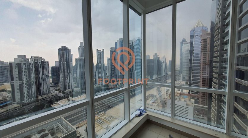 Apartment on Business Bay, Dubai, 2 bedrooms, 151.1 m2 / per year