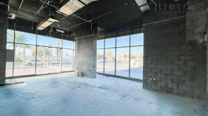 Shop on Jumeirah Village Triangle, Dubai, 269.4 m2 / per year